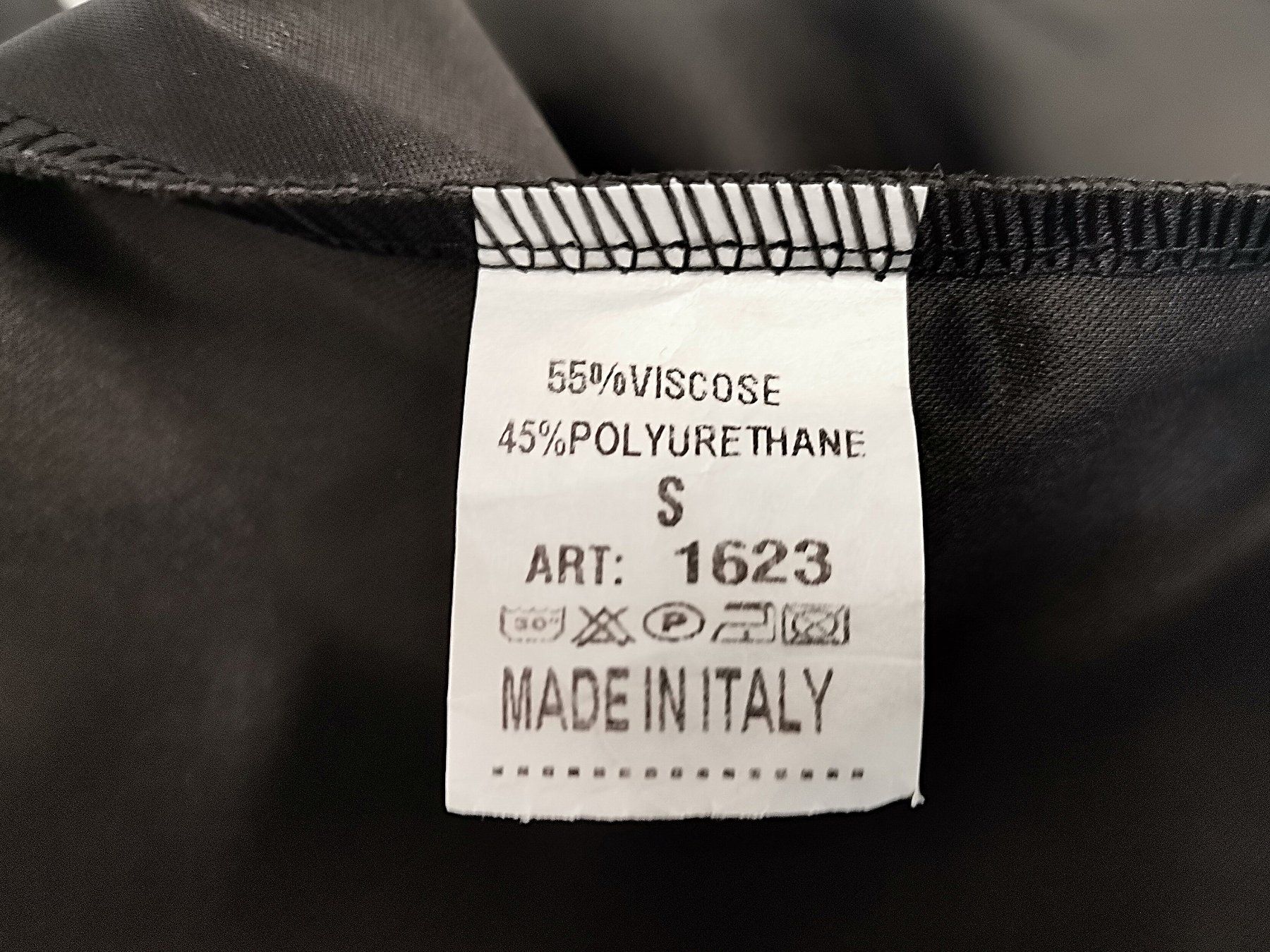Giacche: TODAY Lederjacke Schwarz S mit Gürtel – Usato da Schaffhausen venduto da Restwert_SH 7
