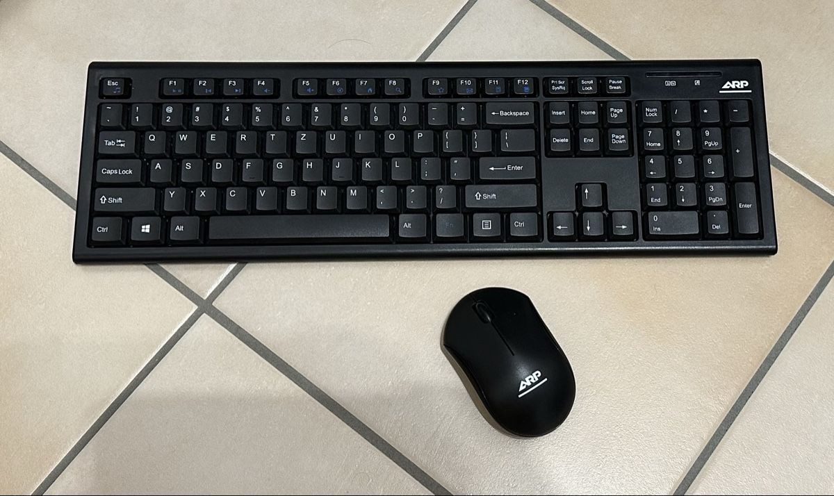Tastiere: Tastiera PC ARP – Nuovo (secondo la descrizione) da Giumaglio venduto da Fabio_Tu21