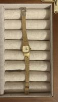 Damenarmbanduhr Accurist Quarz goldfarben vintage