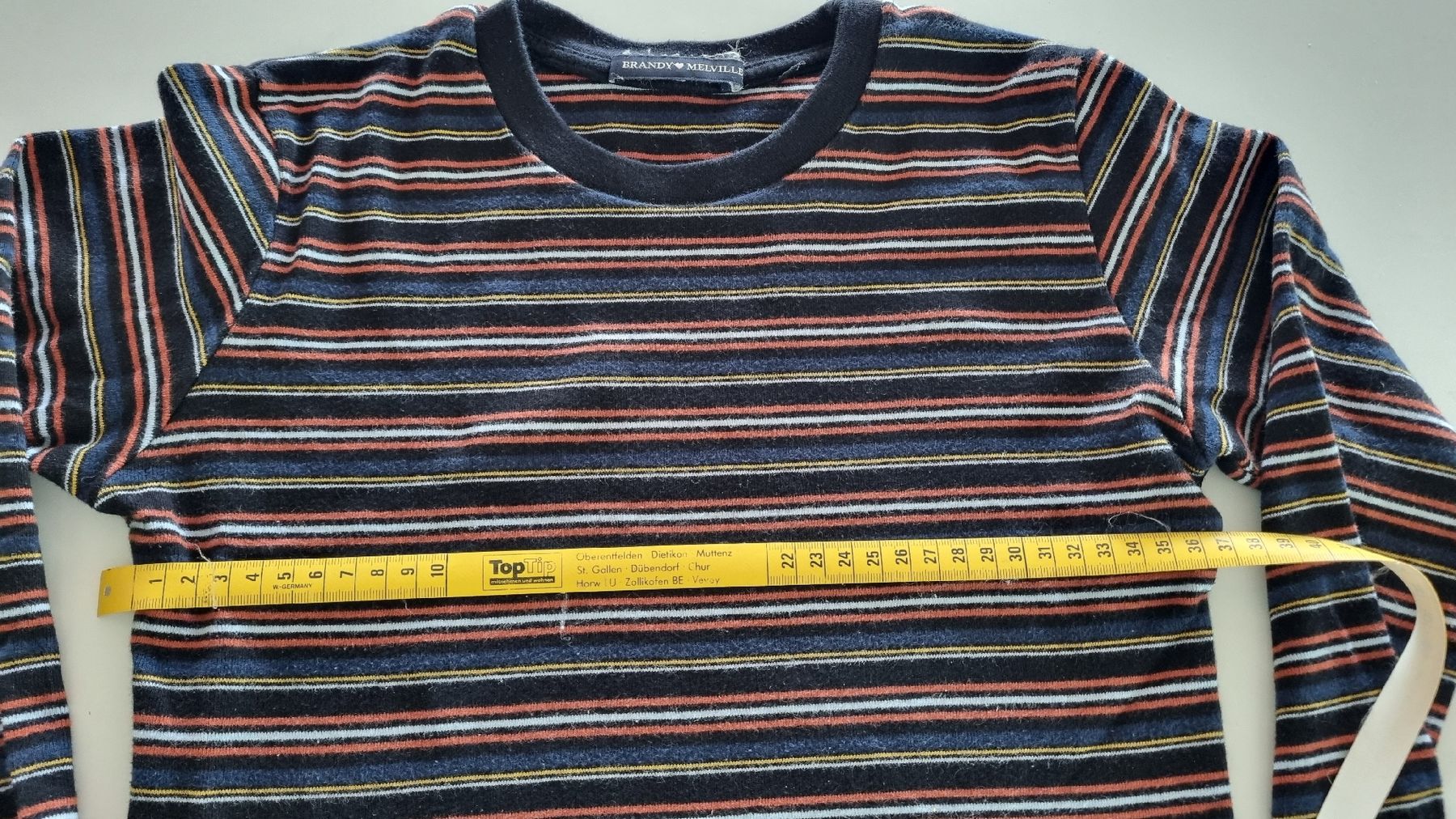 Brandy Melville Top: Brandy Melville Top's Gr.XS – Usato da Tägertschi venduto da Fank111 3