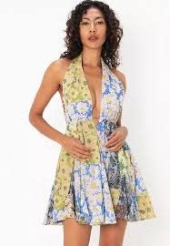 Sommerliches Zara Neckholder Kleid mit Blumenmuster, Gr. M