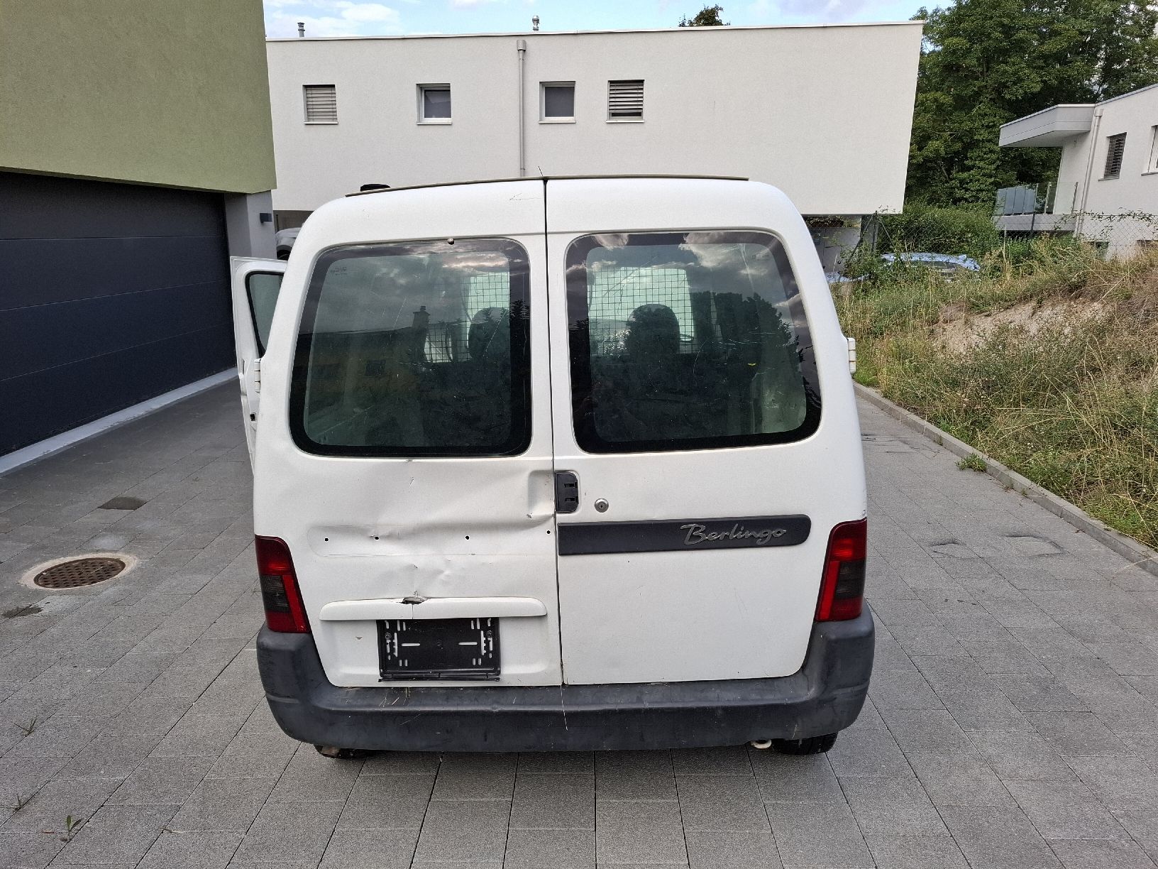 Citroën Veicoli commerciali: Citroën Berlingo 1.4 – Usato da Savièse venduto da jo_solliard 6