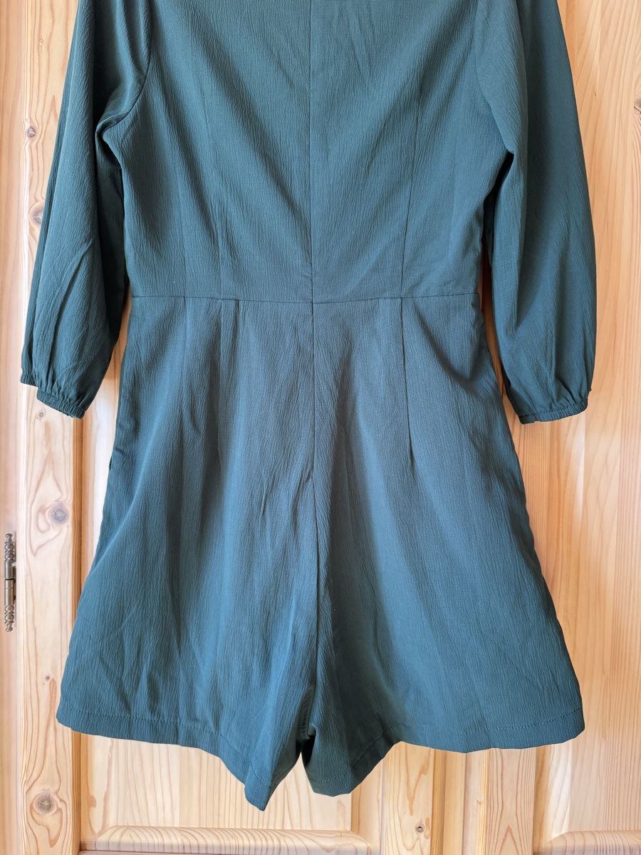 Jumpsuits: Dunkelgrüner Suit mit Ärmel, Grösse S – Neu (gemäss Beschreibung) aus Hergiswil NW von kaufe_bei_kaufmann 3