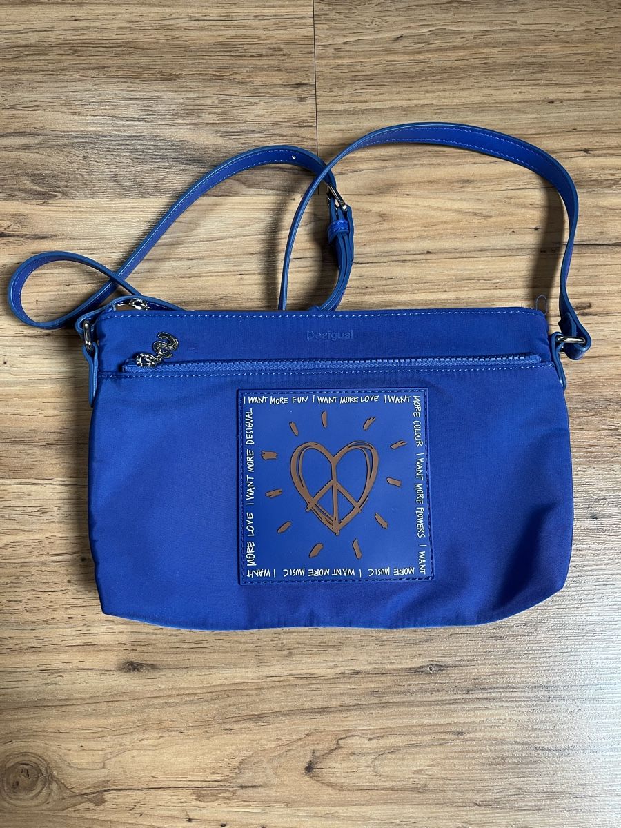 Desigual Taschen für Damen: Handtasche Desigual – Neu (gemäss Beschreibung) aus Oberbüren von len_5q92
