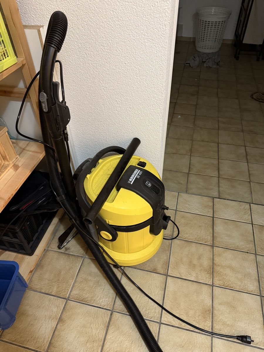 Kärcher Tutte le macchine: Kärcher SE 4001 – Usato da Berikon venduto da Sigz