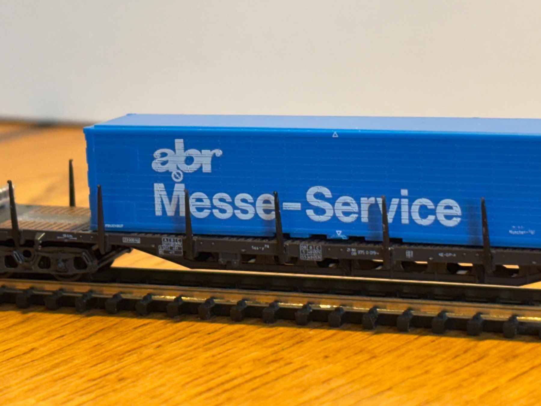 Modellini di ferrovie: L2422: Containerwagen (Spur N) – Usato da Birsfelden venduto da Birs_25 4