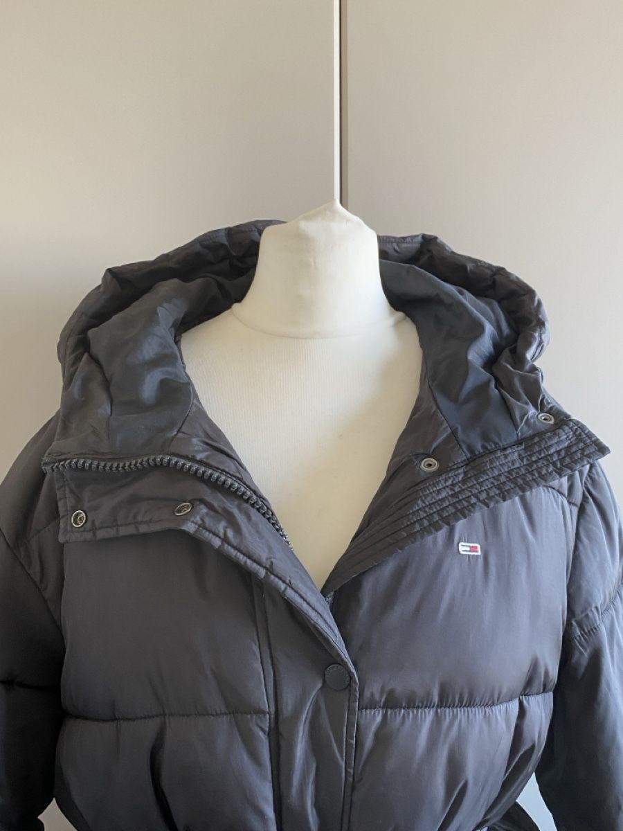 Tommy Hilfiger Jacken: Tommy Jeans Daunenjacke schwarz Gr. S – Gebraucht aus Münchenstein von Luvaani 3