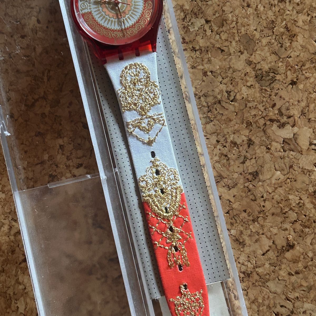 Swatch Orologi: Swatch Uhr, red glitter – Nuovo (secondo la descrizione) da Laufen venduto da Bellavitaboom 3