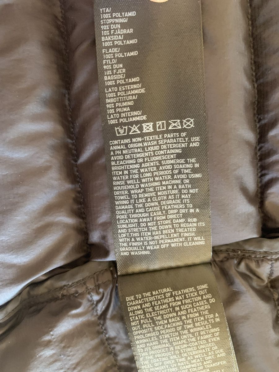 Uniqlo Giacche: Uniqlo Ultra Light Down Jacke – Nuovo (secondo la descrizione) da Zürich venduto da p_q7q_nichtraucher 2