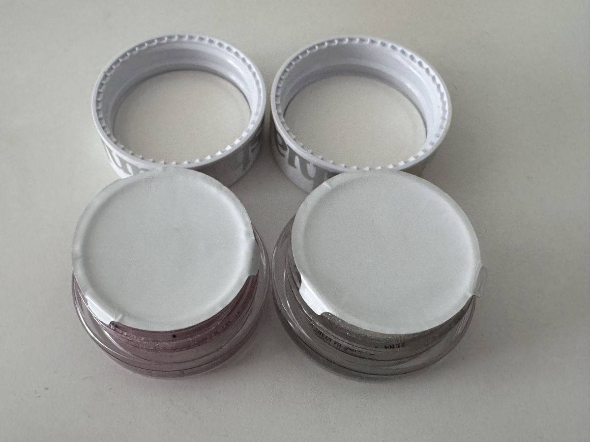 Make-up: 2 Eye Glitters de Unleashia – Nuovo e nell'imballaggio originale da Meyrin venduto da mai_pl7s 1