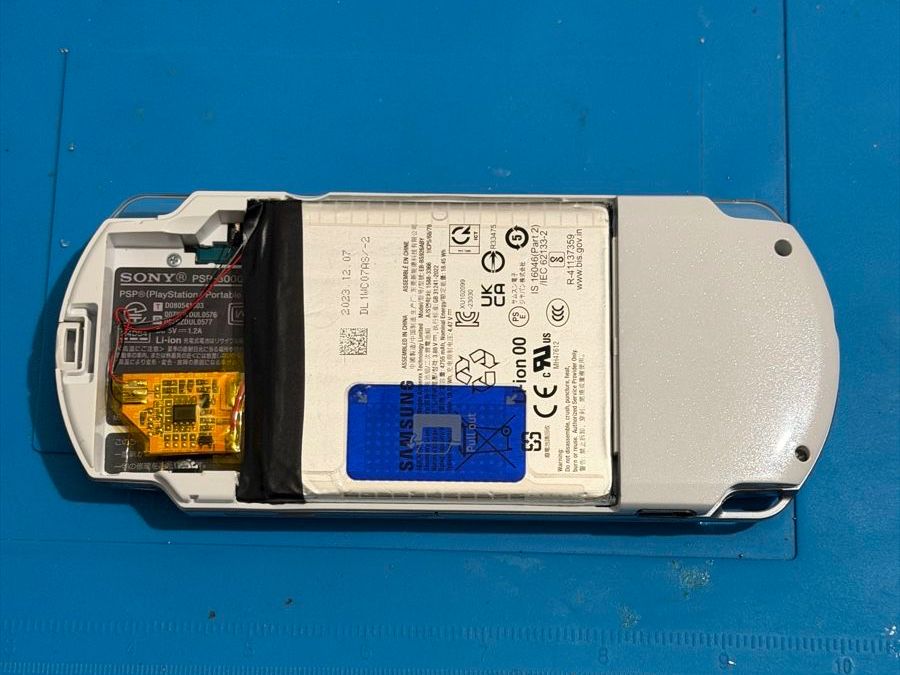 Sony Console: PSP 3000 USB Type C & Battery mod – Usato da Lausanne venduto da Planet_Faisceaux 4