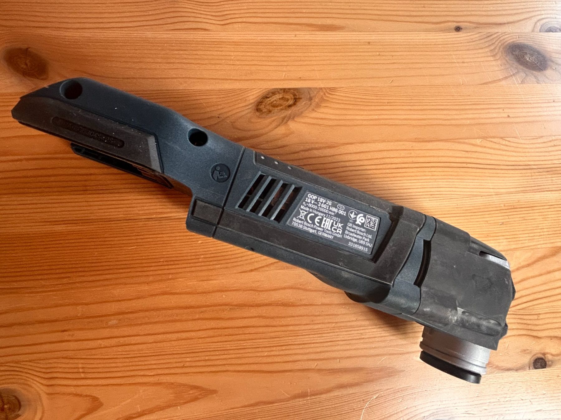 Bosch Tutti gli attrezzi: Bosch GOP 18V-28 Professional Solo Multitool – Usato da Magden venduto da DorotheaKL 2