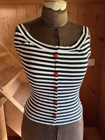 Streifen-Top Freddies of Pinewood, Gr. L