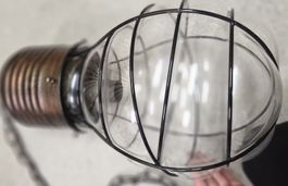 Einzigartige Vintage Lampe im Industrial Stil zu verkaufen!