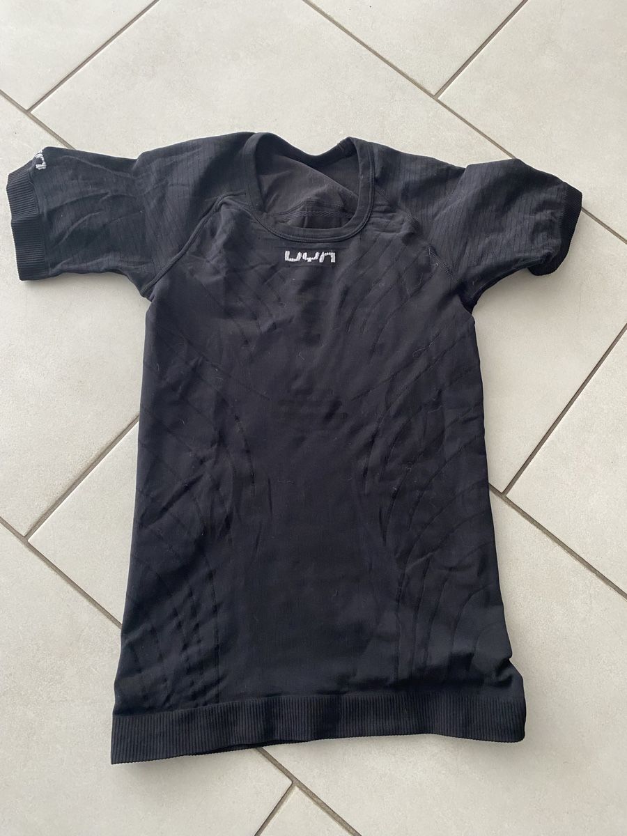 UYN T-shirt: UYN Sport Damen S – Nuovo (secondo la descrizione) da Biberist venduto da Zugazu