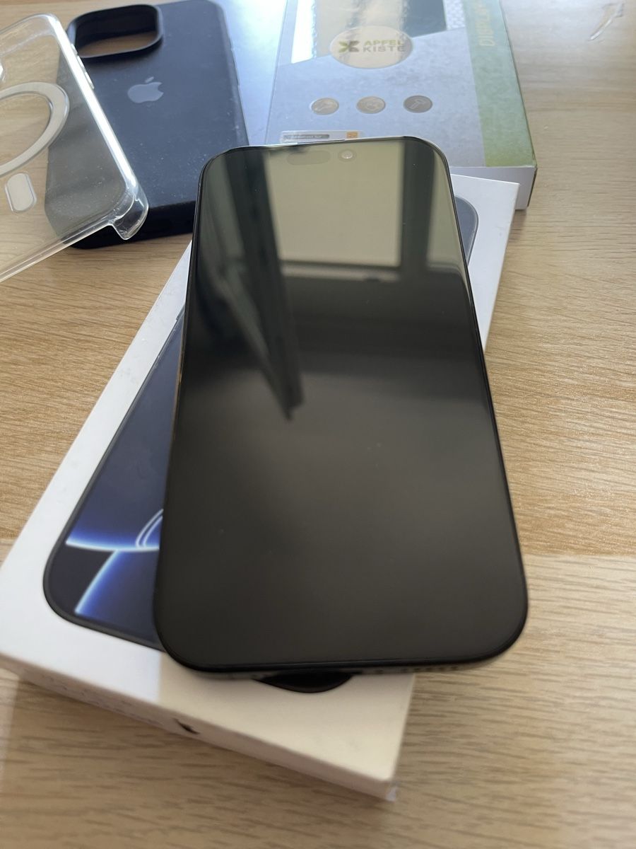 Apple Telefoni cellulari / Smartphones: IPhone 16 pro 128gb 91% – Usato da Biel/Bienne venduto da ham_wf9n 4