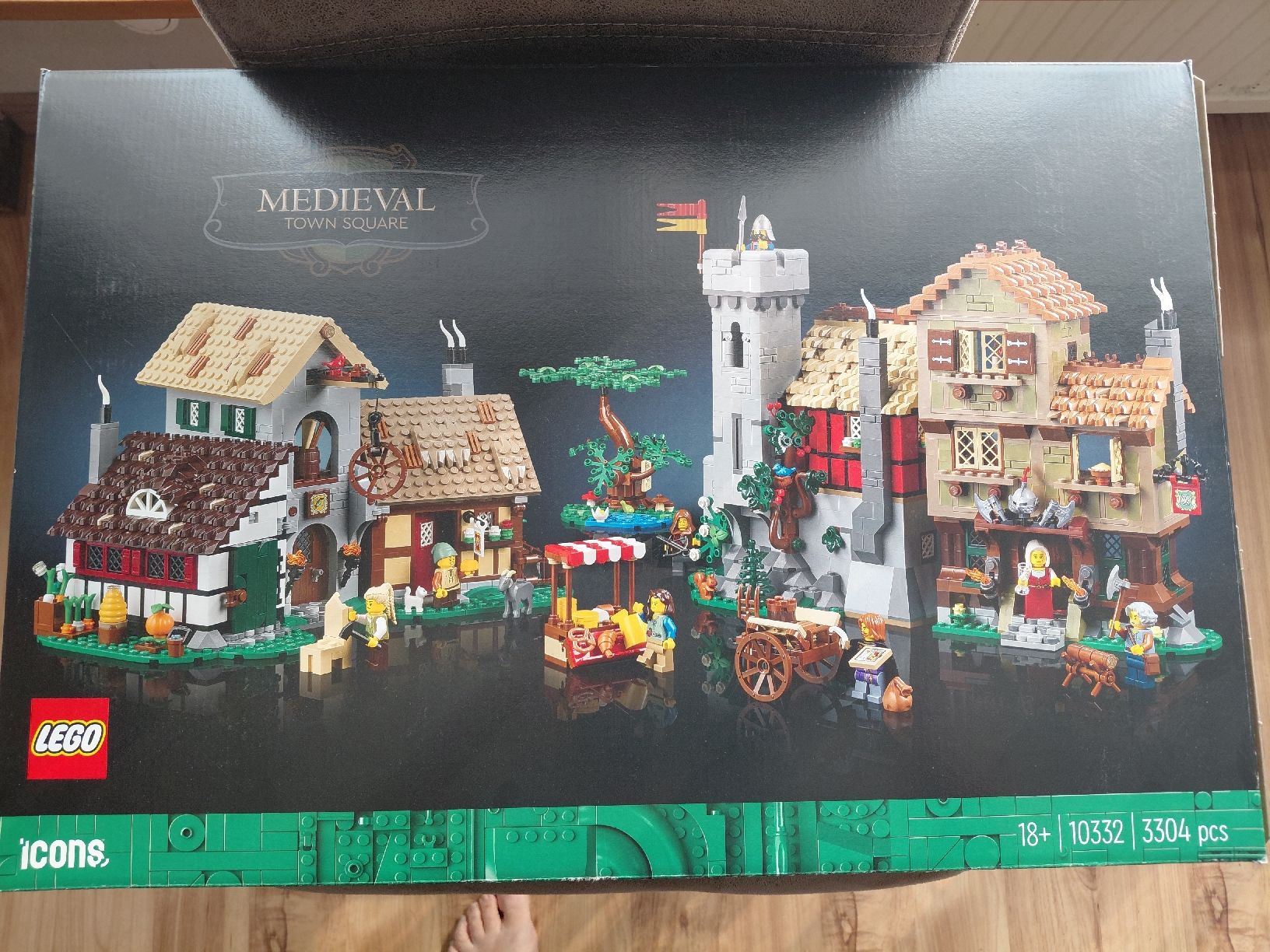 Lego Baukästen: Lego Mittelalterlicher Stadtplatz 10332 – Gebraucht aus Allenwinden von Muggi076