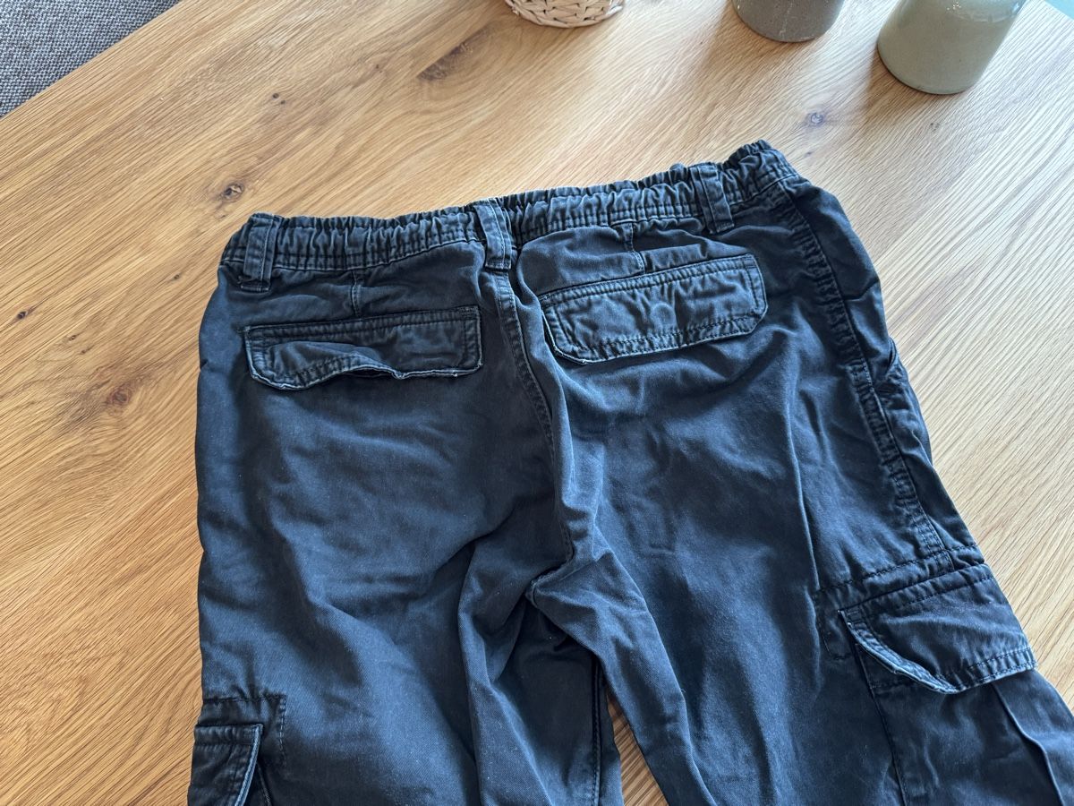Pantaloni: Urban Classics Cargo Hose – Usato da Oberuzwil venduto da lynni_97 3