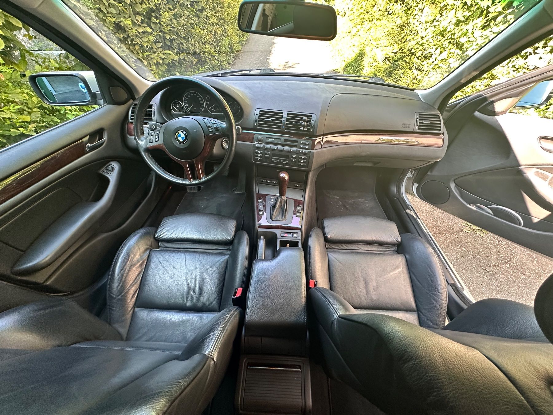 BMW Automobili: BMW 330 xi Touring – Usato da affoltern am albis venduto da bakee 4