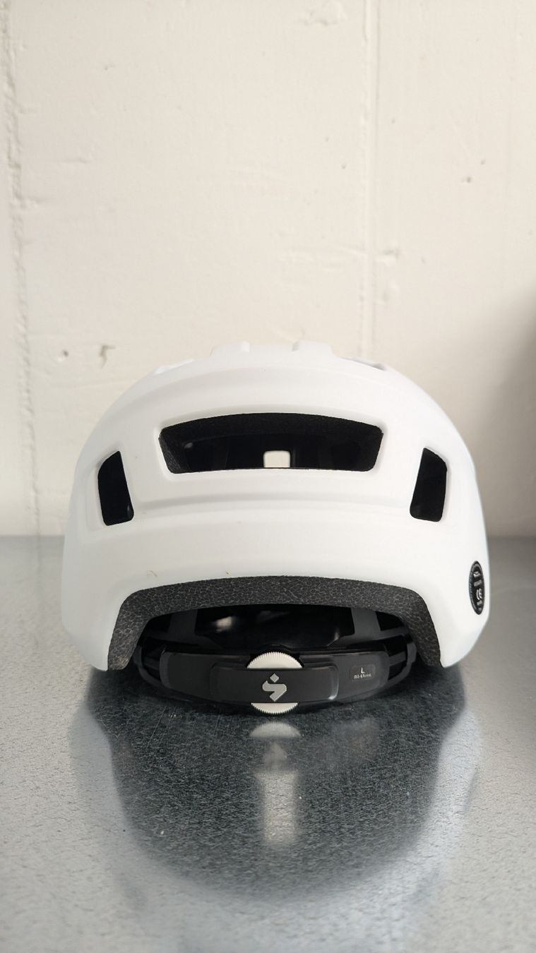 Sweet Protection Caschi: Sweet Protection Seeker Helm – Nuovo (secondo la descrizione) da Aesch BL venduto da rookiehookie 2