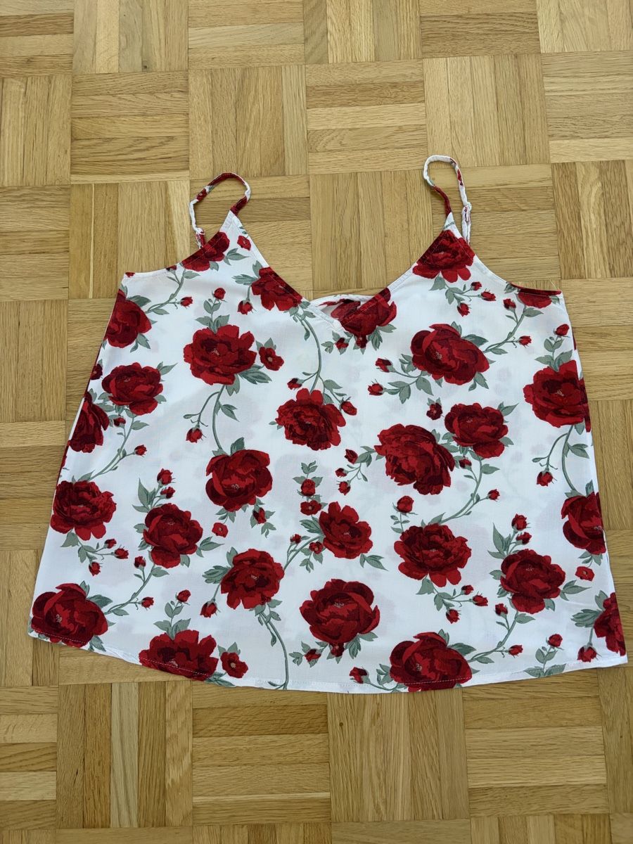 H&M Top: Sommertop weiss mit Rosenmuster – Usato da Zürich venduto da van_dw58 1
