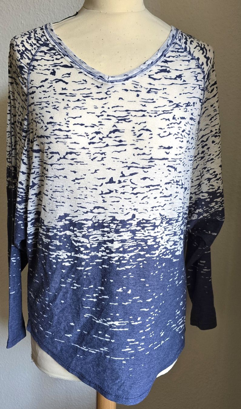 Zara Top: Top oversize bleu et blanc, manches longues taille S – Usato da Genève venduto da Saleena 5