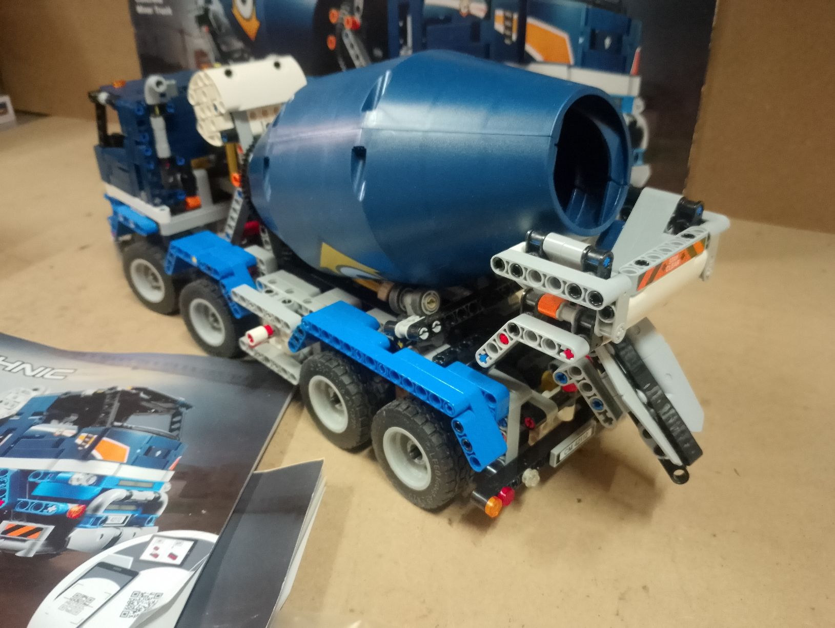 Lego Kit di costruzioni: Lego Technic 42112 Fahrmischer – Usato da Safenwil venduto da dodgewc12 8