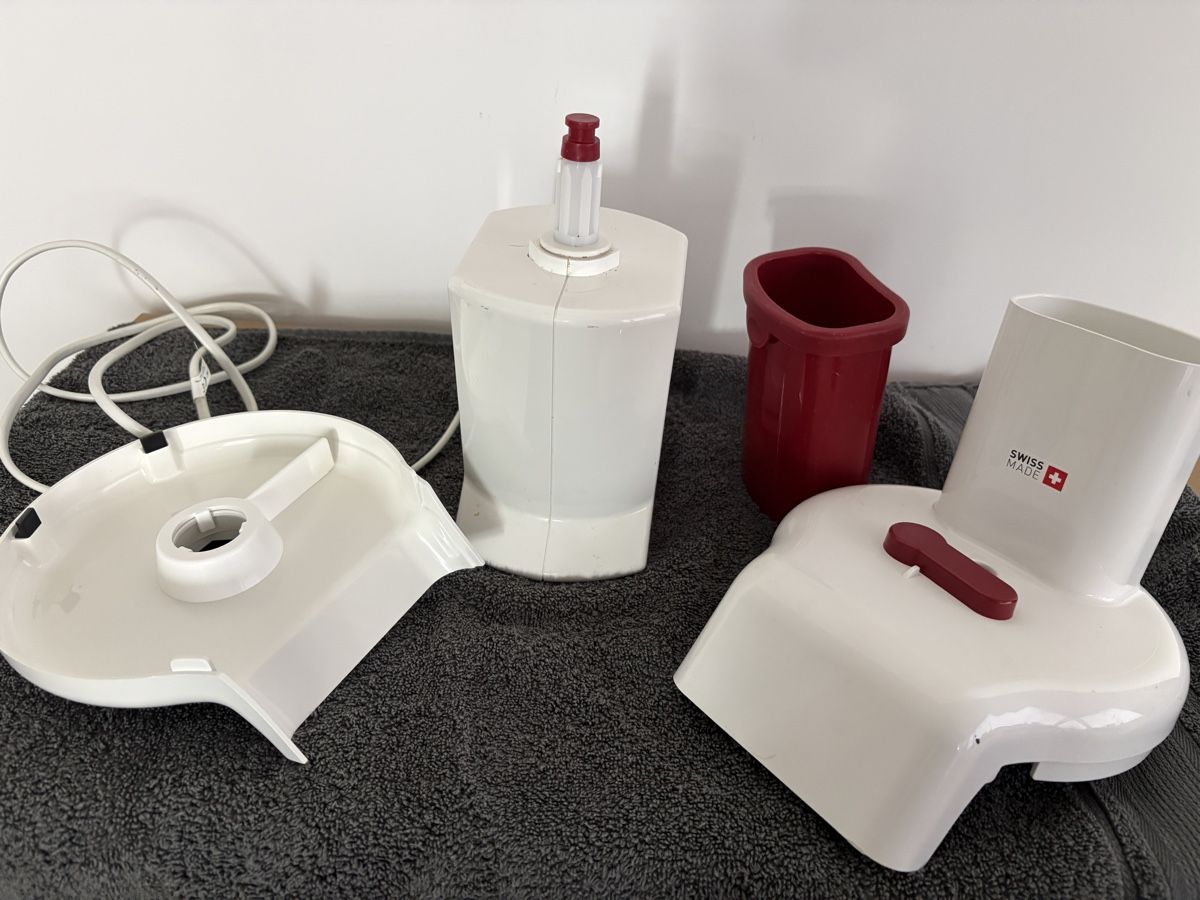 Zyliss Elettrodomestici da cucina: Elektrische Scheibenraffel Zyliss – Usato da Turbenthal venduto da huw_9x5z 2