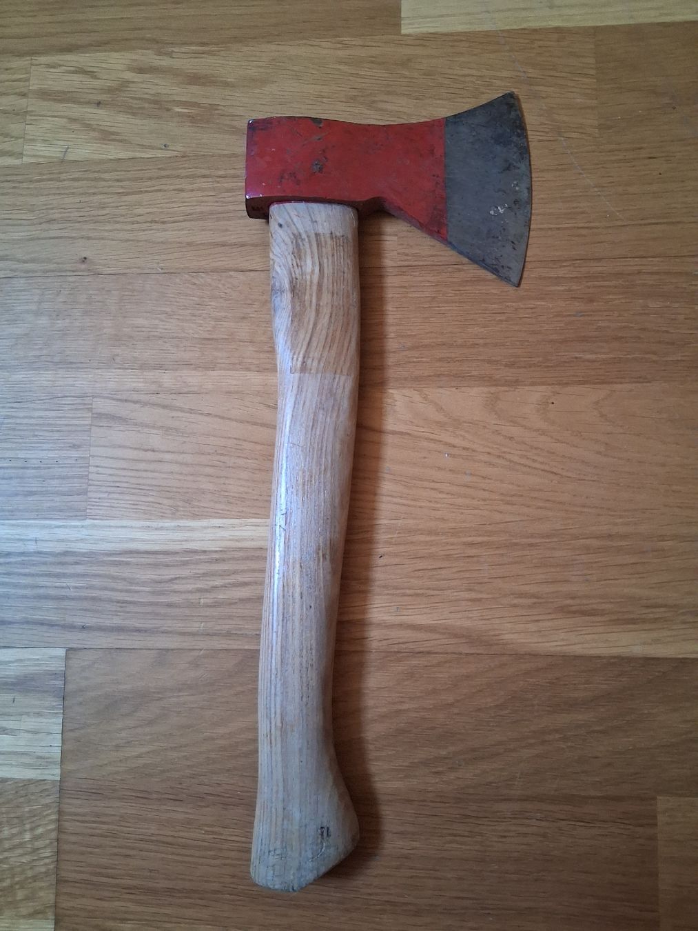 Tous les outils: Beil / ELIK, 600g Holzstiel  – D'occasion à St. Gallen par 1.2.meins 1