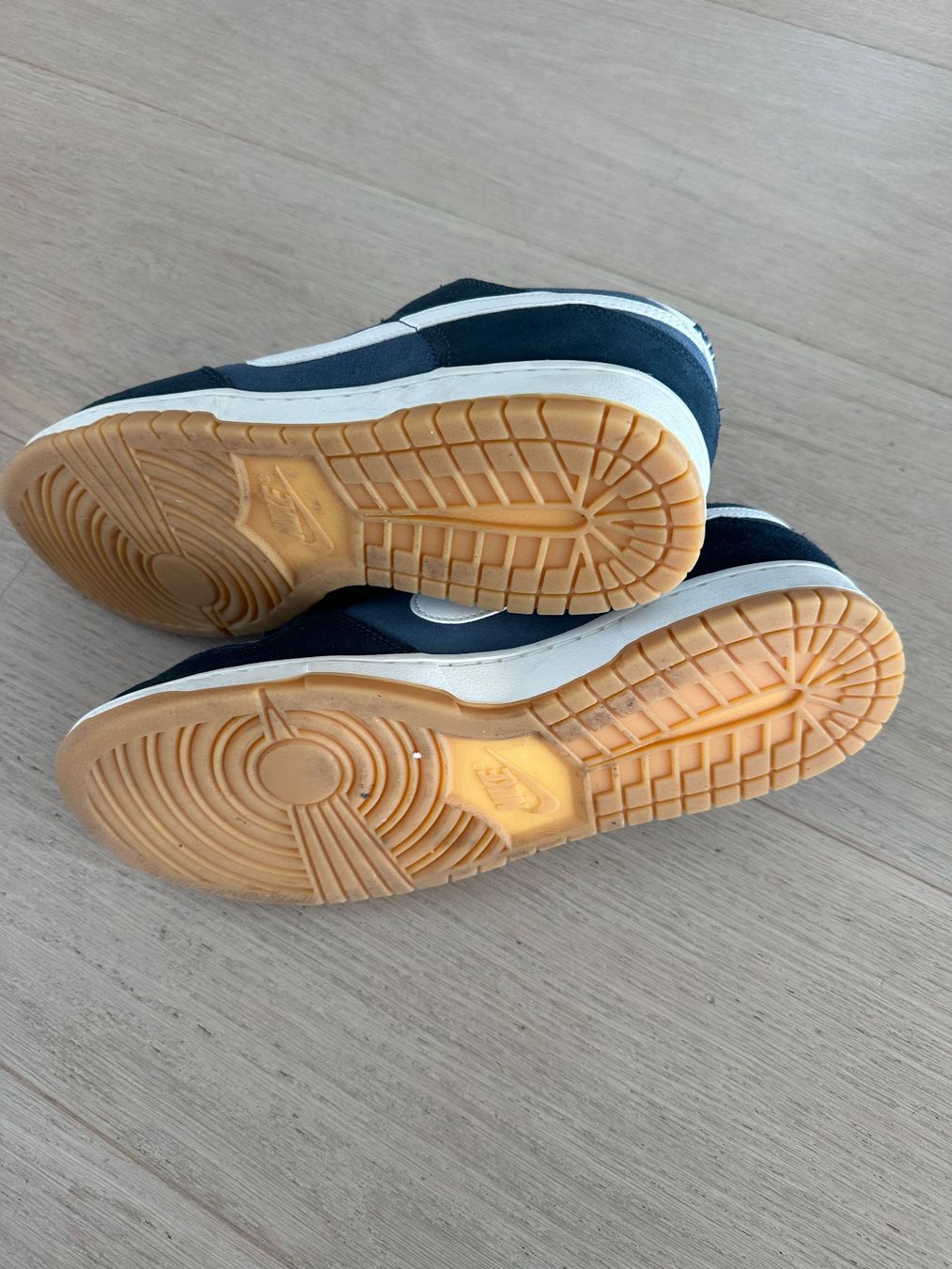 Nike Scarpe da uomo: Nike Dunk low retro dunkelblau Gr. 46 – Usato da Dietlikon venduto da LASSIVA 3
