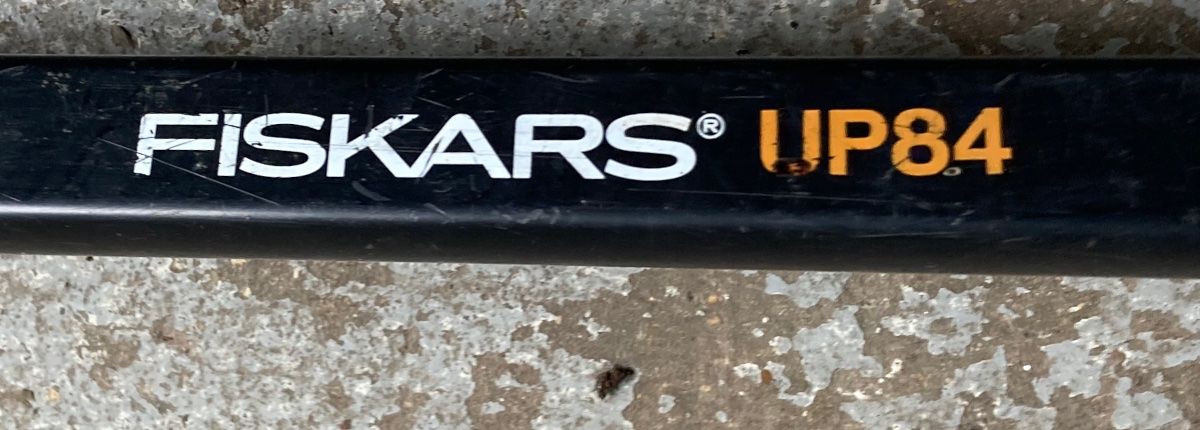 Alle Werkzeuge: Lange Schneidgiraffe Fiskars UP84 – Gebraucht aus Biel/Bienne von A_tron 2