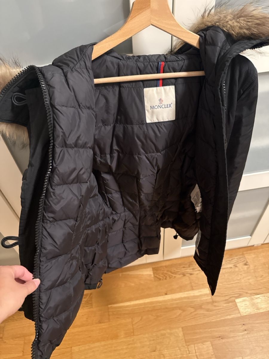 Moncler Jacken: Moncler Damen Jacke – Gebraucht aus Rheinfelden von SonjaBana 3