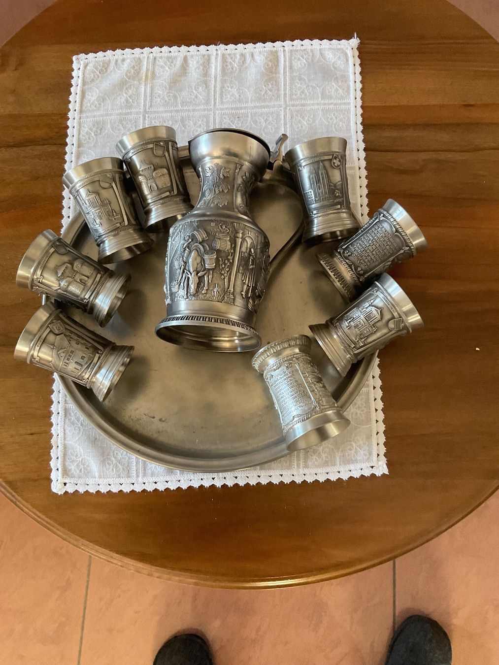 Caraffe: Set da vino in peltro vintage – Usato da Allschwil venduto da pcar25 1