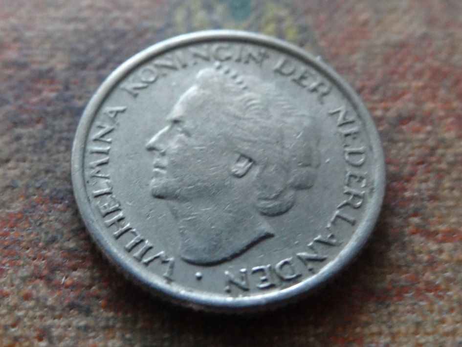 Alle Münzen: PAYS-BAS  Nederland  10  Cent  1948 – Gebraucht aus Romanel-sur-Lausanne von Swift13 1