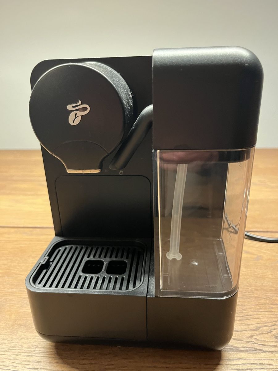 Tchibo Macchine per caffè & Macchine per espresso: Tchibo Kaffeemaschine mit Latte funktion – Usato da Rumisberg venduto da lca_9zg5