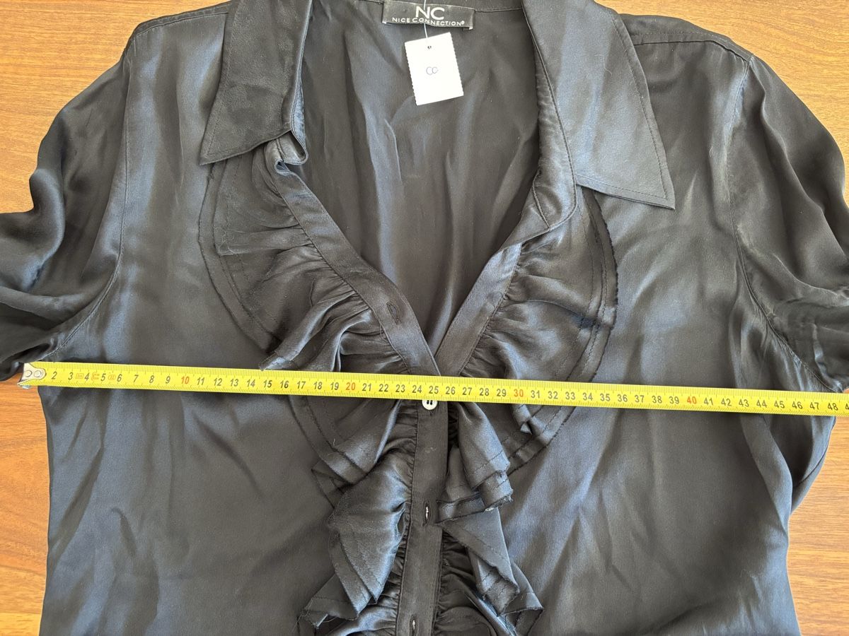 Blusen: Bluse Seide Gr. 38 – Gebraucht aus Winterthur von san_wd8j 8