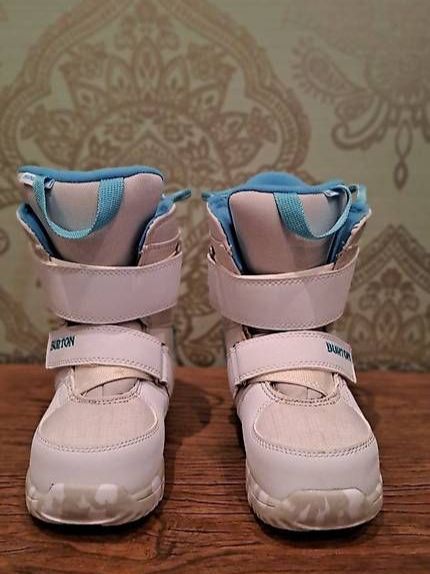 Burton Scarpe per ragazzi: Burton Snowboard Schuhe Gr.30.5 – Usato da Oberrieden venduto da Raja011 1
