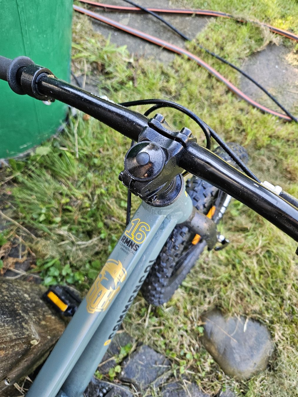 Commencal Vélos: Commencal 16 Zoll Kindervelo – D'occasion à Küsnacht ZH par psydroo 1