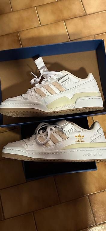 Scarpe da uomo: Adidas  – Nuovo e nell'imballaggio originale da Pully venduto da mar_l6q6 2