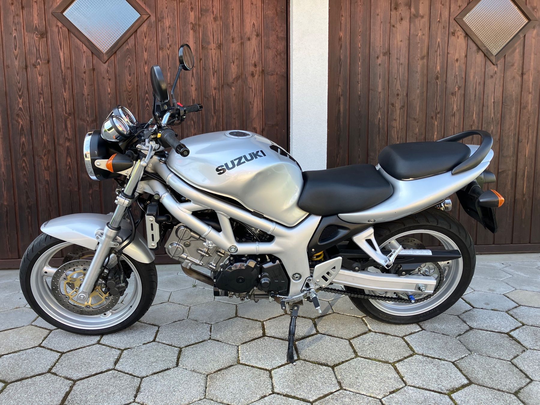 Suzuki Strasse: Susuki SV 650 – Gebraucht aus Sirnach von Jsomkit 1