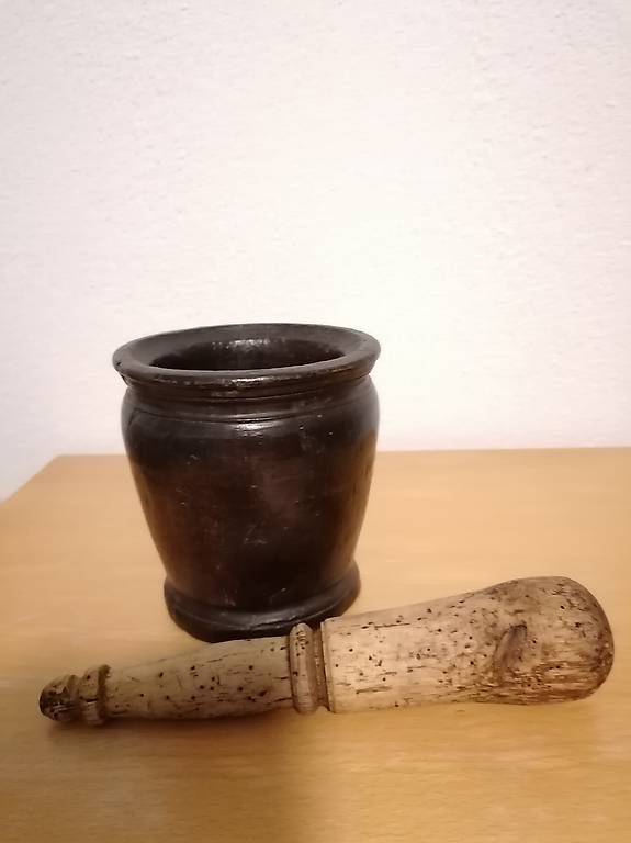 Altro per cucinare: Alter Mörser aus Holz, Holzmörser – Usato da Inwil venduto da Dance78 3
