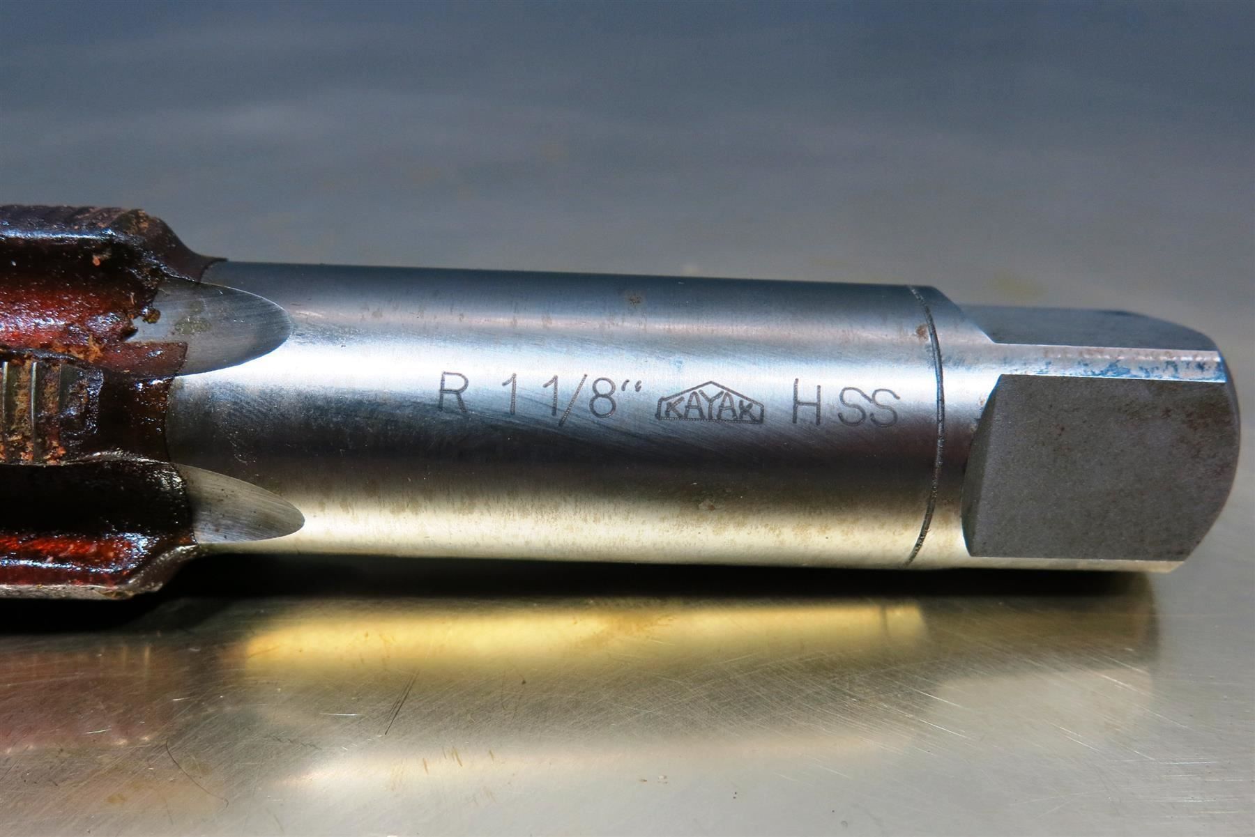 Tutti gli attrezzi: Gewindebohrer G. 1 1/8 Zollgewinde  Spez – Usato da Laufenburg venduto da Sirluger 3