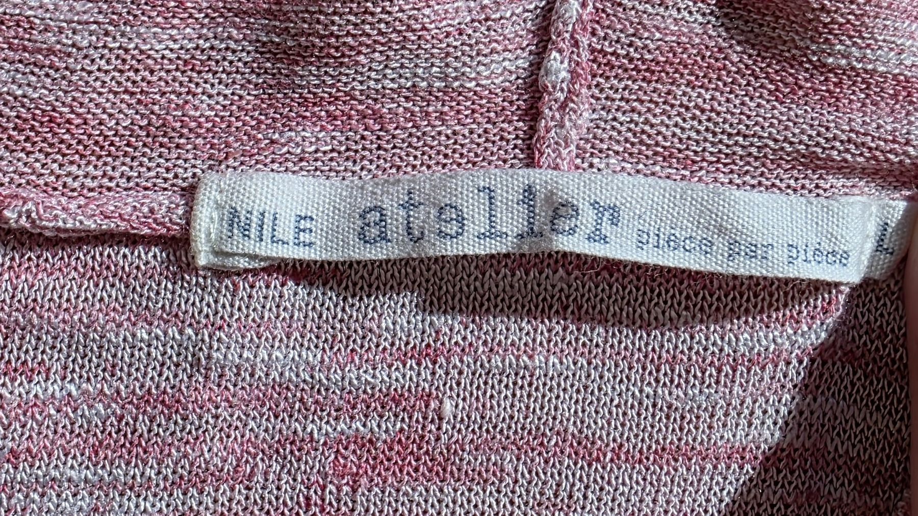 Nile Pullover & Sweatshirts: Pull à capuche Nile L rose – Gebraucht aus Yverdon-les-Bains von van_dq65 3