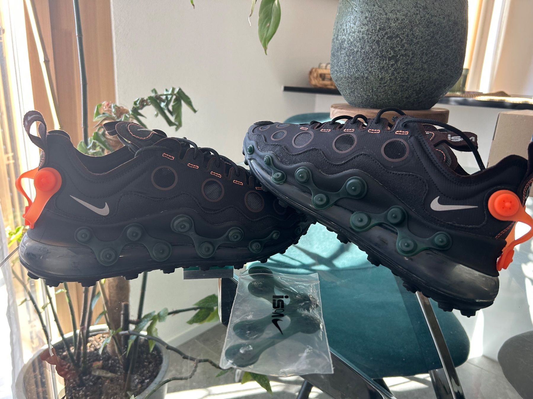 Nike Chaussures hommes: Air max 720 ISPA – Neuf (Voir description) à Crissier par AtelierDeuxSantos 3
