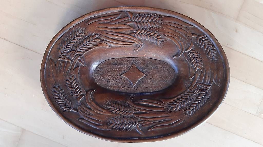 Coupes: Handgeschnitzte Holzschale 1920er – D'occasion à Schaan par jud_59jg