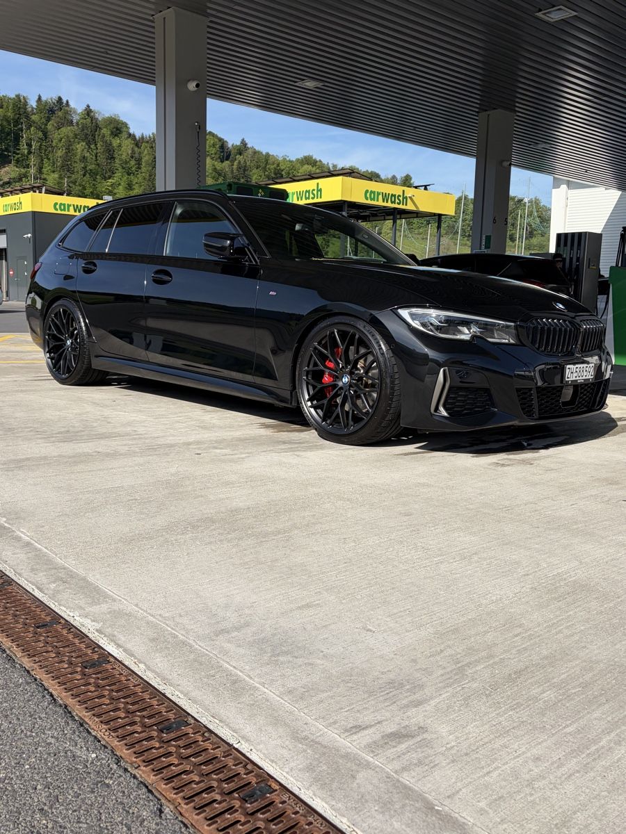 BMW Automobili: Einzigartiger BMW M340i Touring Full Optional – Usato da Laupen venduto da TecProPalmer1092