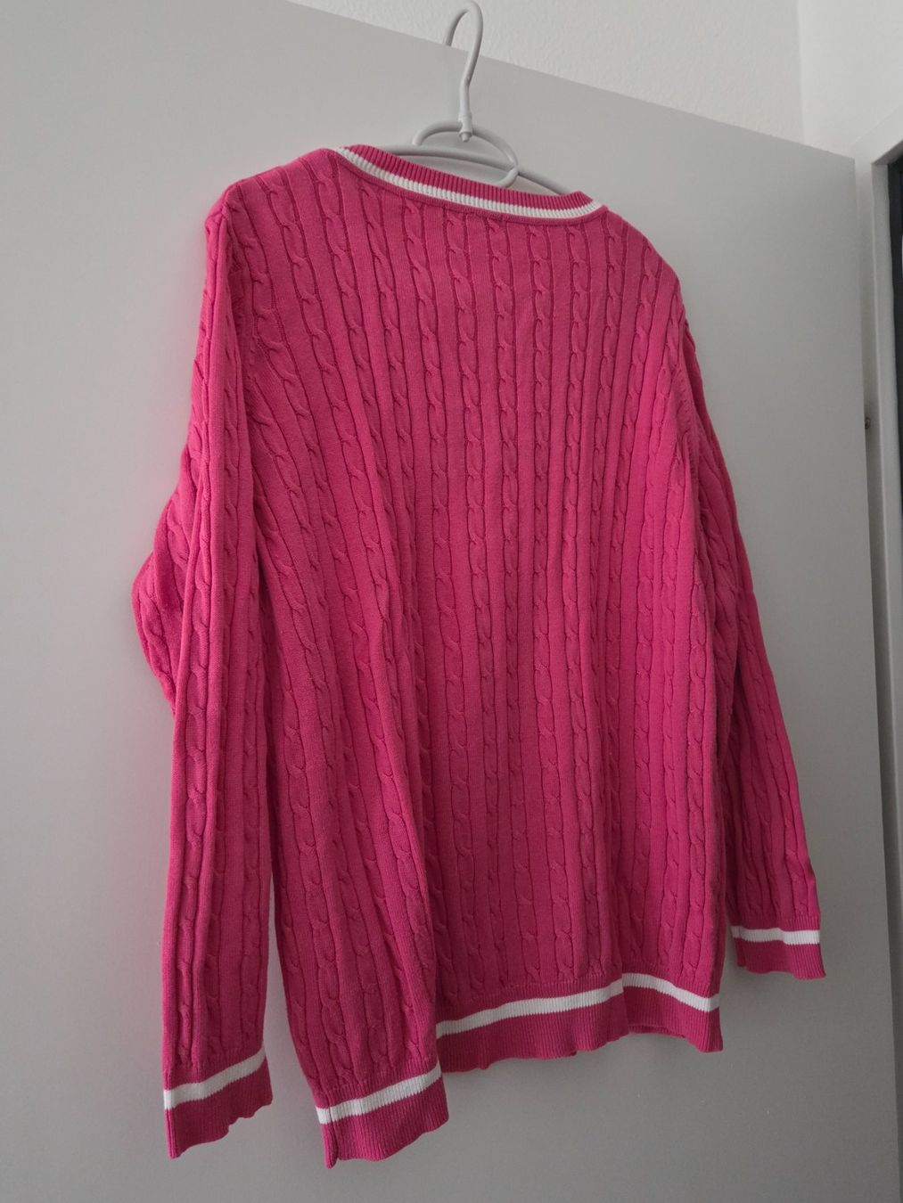 Maglioni & Felpe: rosa, weiss V-Neck Pulli, Baumwollgemisch XL/L – Usato da Liestal venduto da ITOlio 3