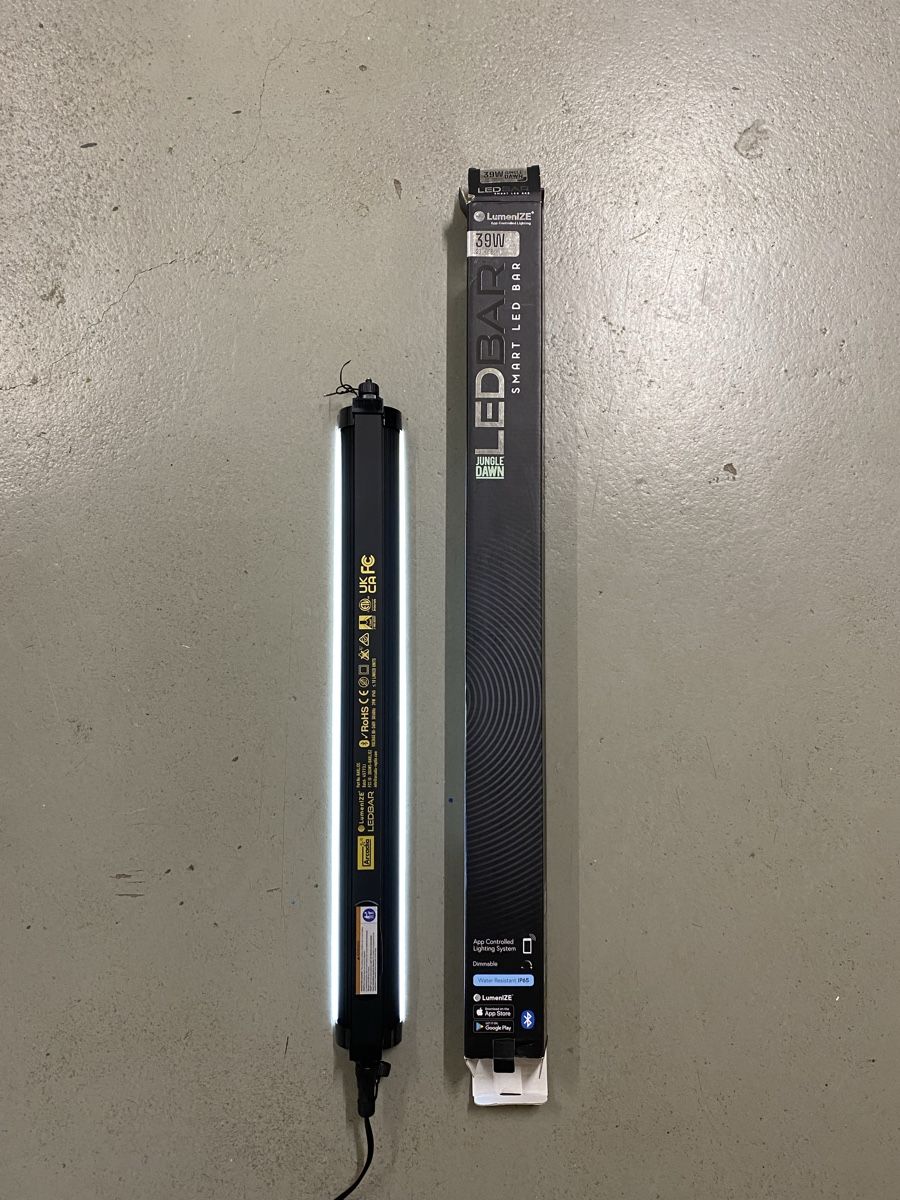 Lampes: Arcadia LumenIZE Smart LED Bar – Neuf (Voir description) à Basel par rap_tlh7 2