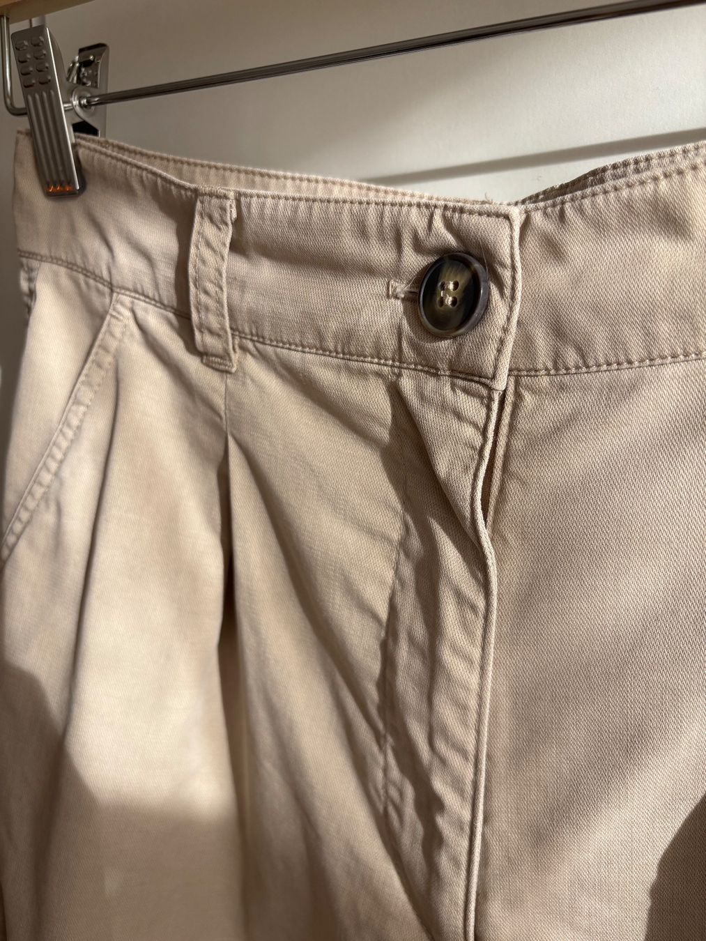 H&M Hosen: Baumwollshorts mit Bundfalten – Neu (gemäss Beschreibung) aus Niederrohrdorf von Madoqua 3