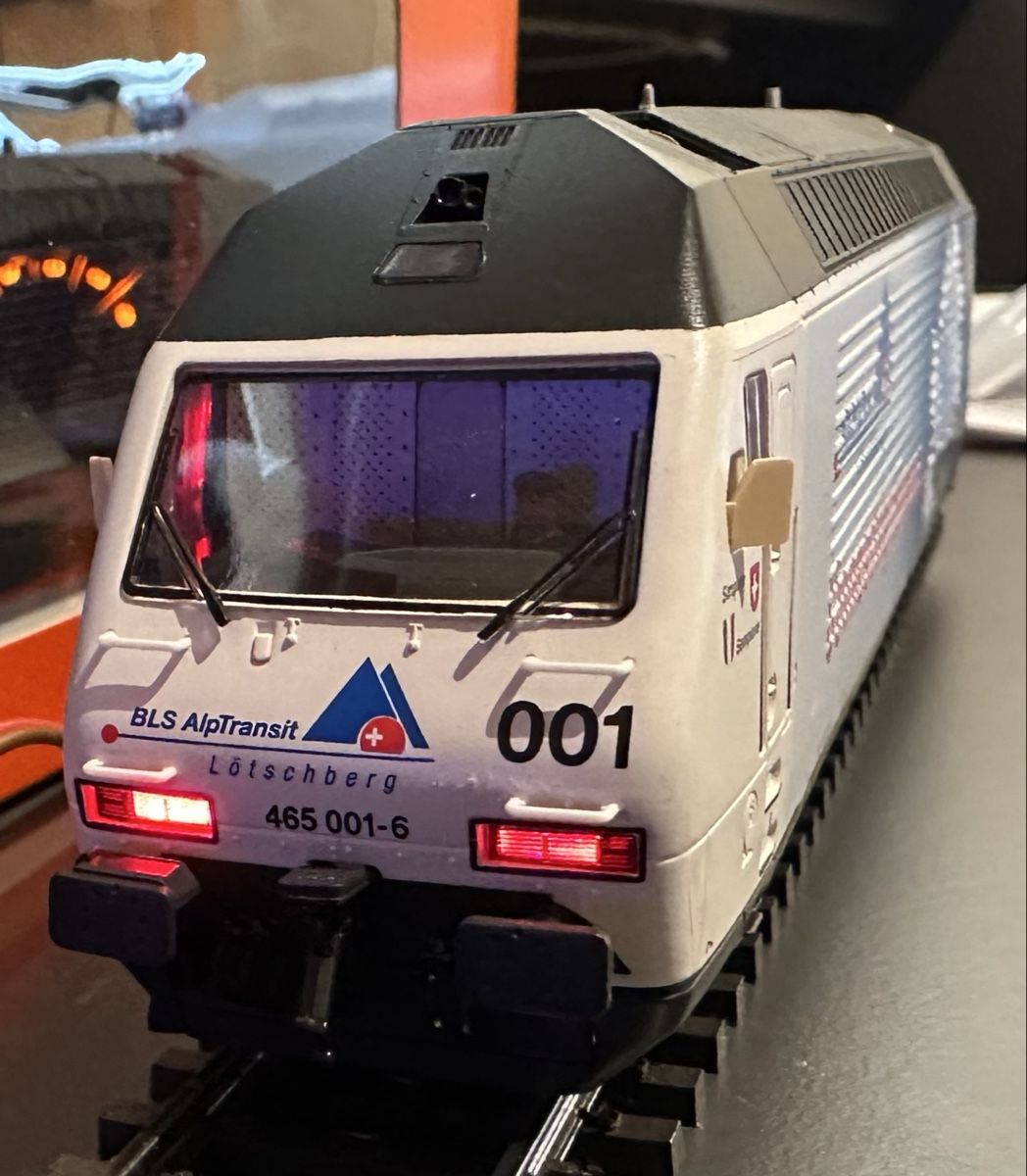 Bls Re 465 001 / Roco 69510 (Gebraucht) in Plasselb für CHF 137